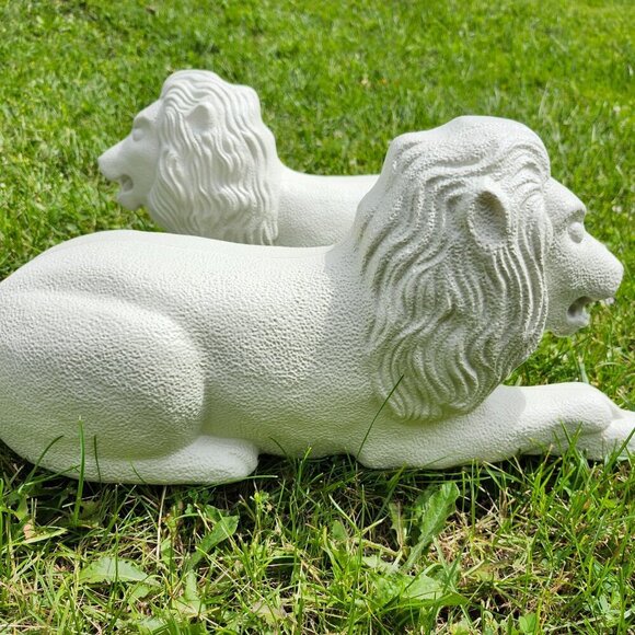 1991 21" Union Products Blowmold Lion Outdoors Garden DON FEATHERSTONE PAIR - Picture 2 of 8